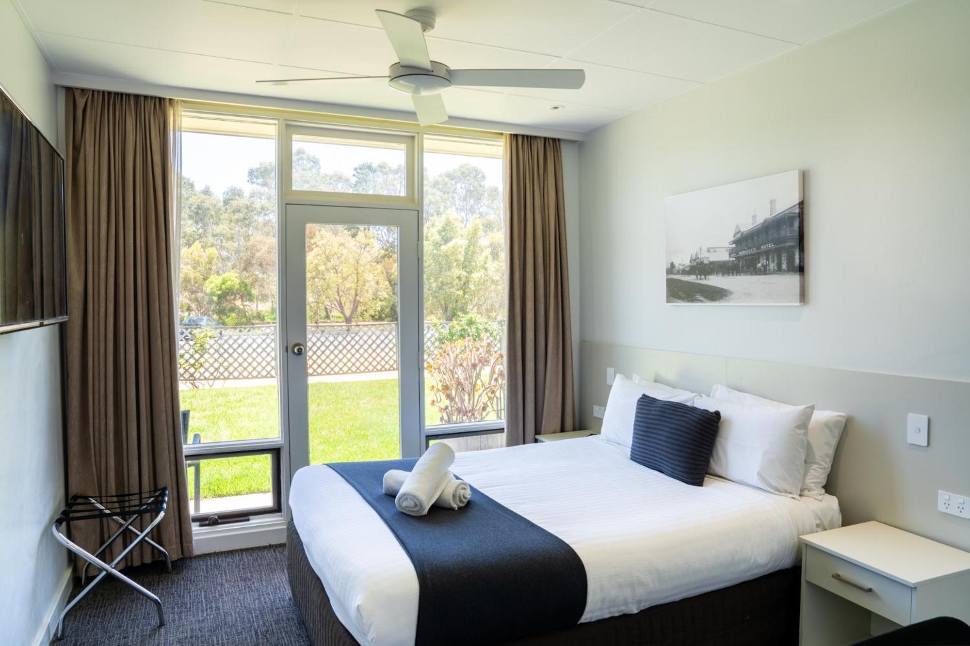 Naracoorte Hotel Motel Экстерьер фото